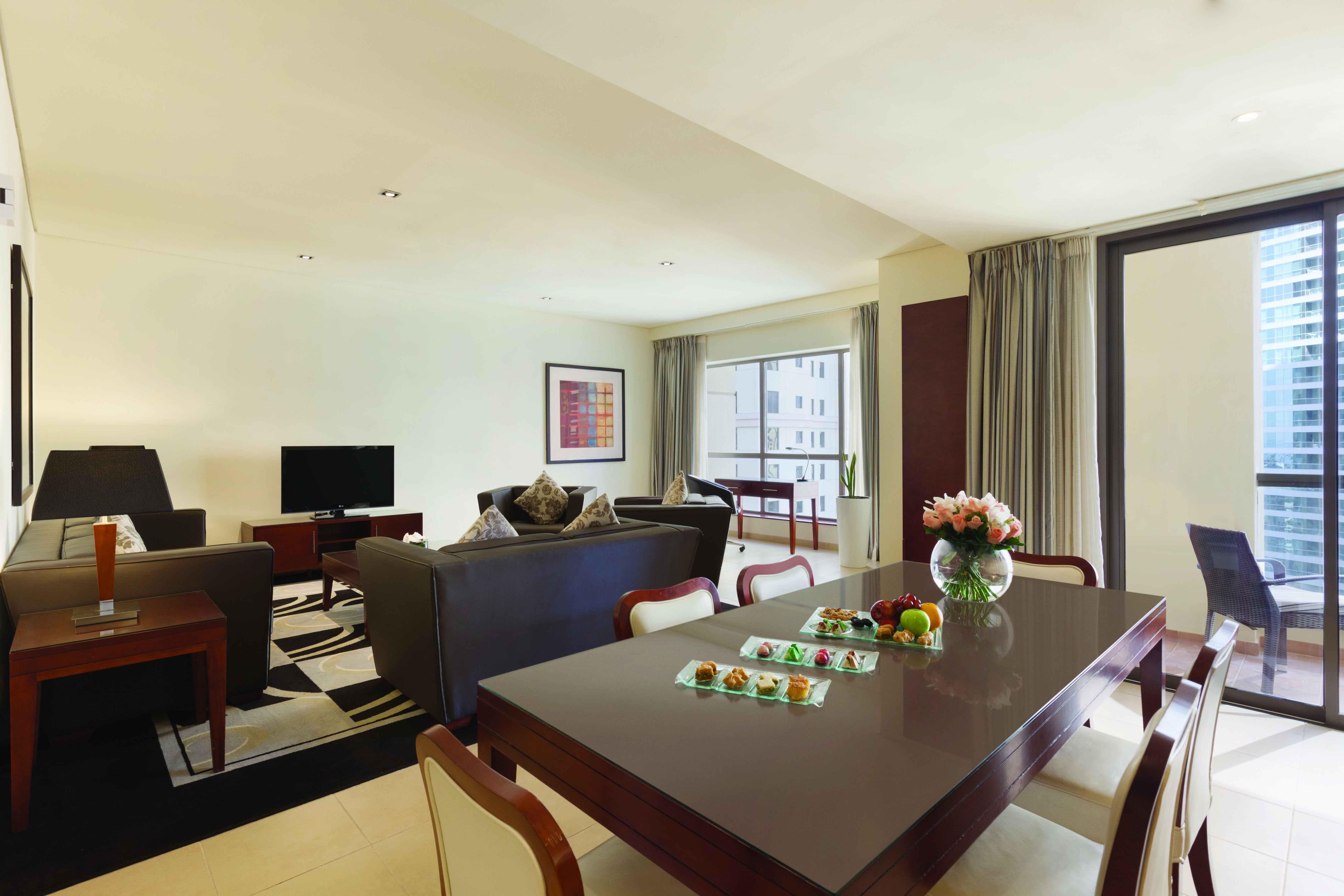 Delta Hotels by Marriott Jumeirah Beach, Dubai Bagian luar foto