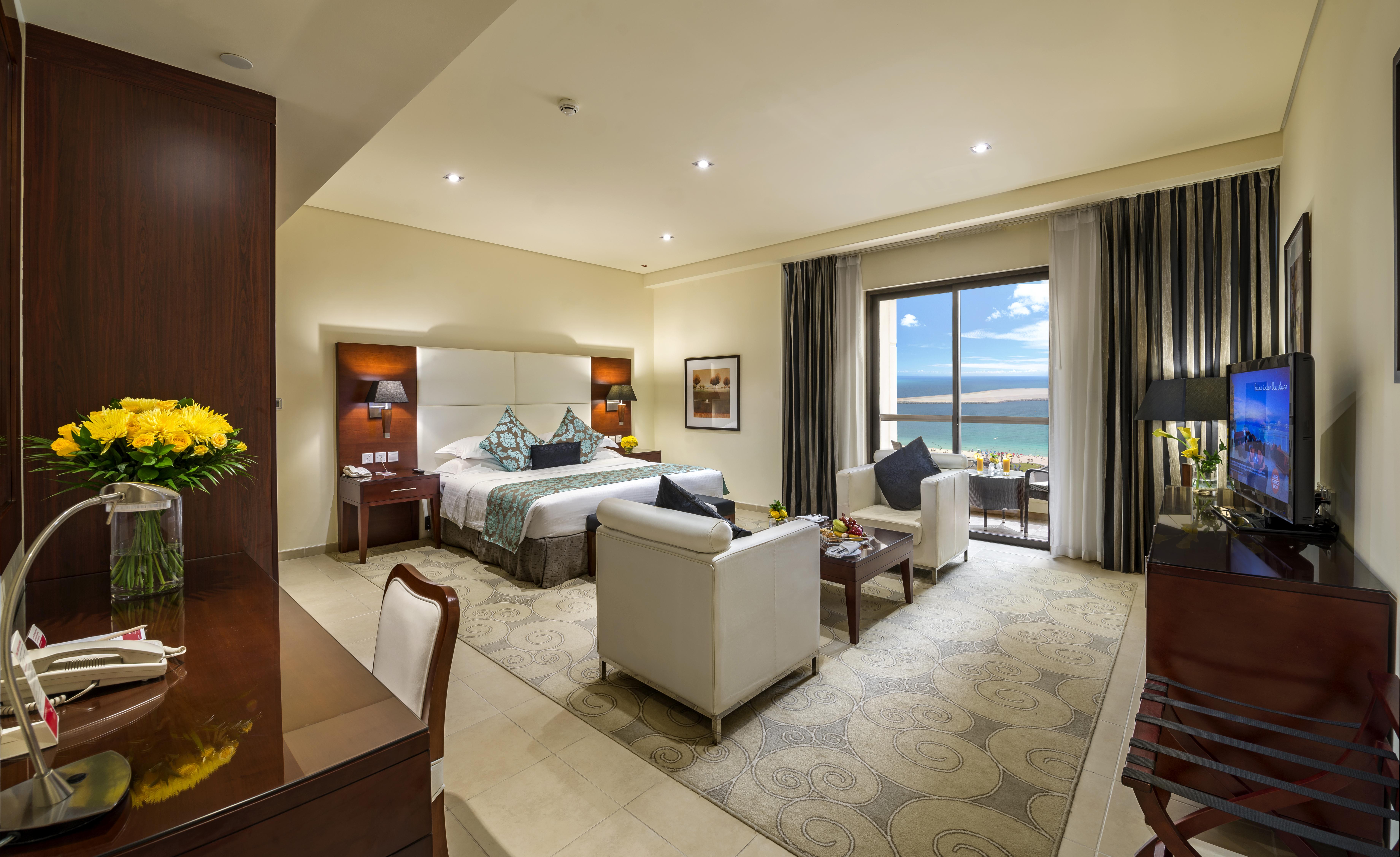 Delta Hotels by Marriott Jumeirah Beach, Dubai Bagian luar foto