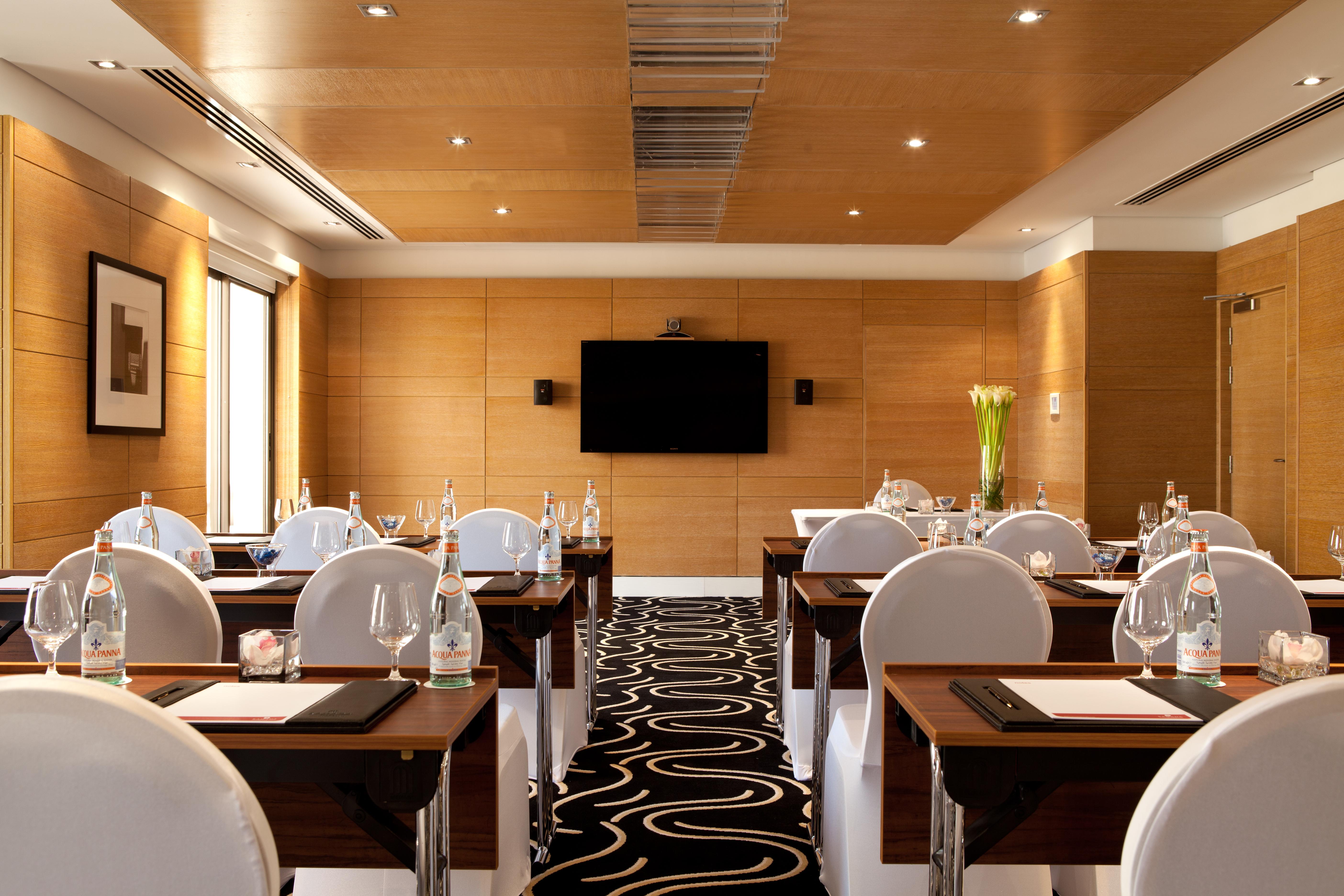 Delta Hotels by Marriott Jumeirah Beach, Dubai Bagian luar foto